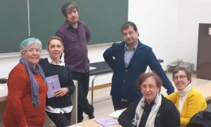 algunas alumnas, impartidores y promotora del taller