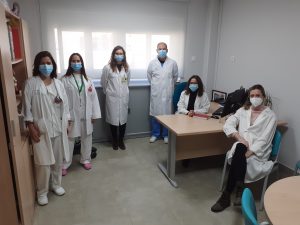 equipo de investigación de Nefrología participante en el ensayo clínico